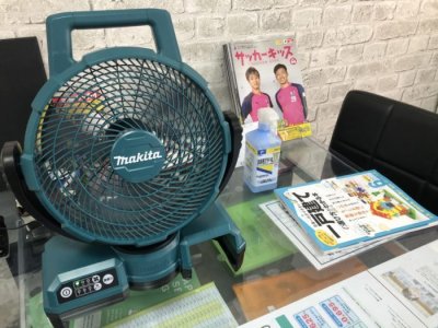 マキタ 充電式ファン CF203DZ